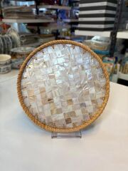 KREM SEDEFLİ YUVARLAK TEPSİ 30CM