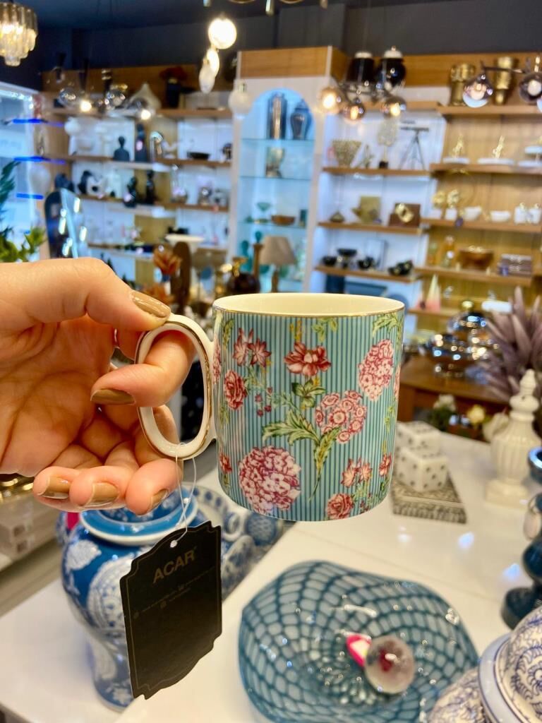 JUNGLE AÇIK MAVİ ÇİÇEKLİ KUPA