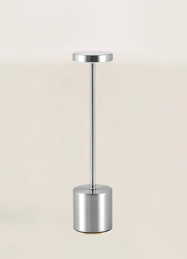 GÜMÜŞ ÇUBUK MODEL LEDLİ MASA LAMBASI 33CM