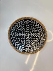 SİYAH SEDEFLİ YUVARLAK TEPSİ 35CM