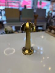 ALTIN MANTAR MODEL LEDLİ MASA LAMBASI 21CM