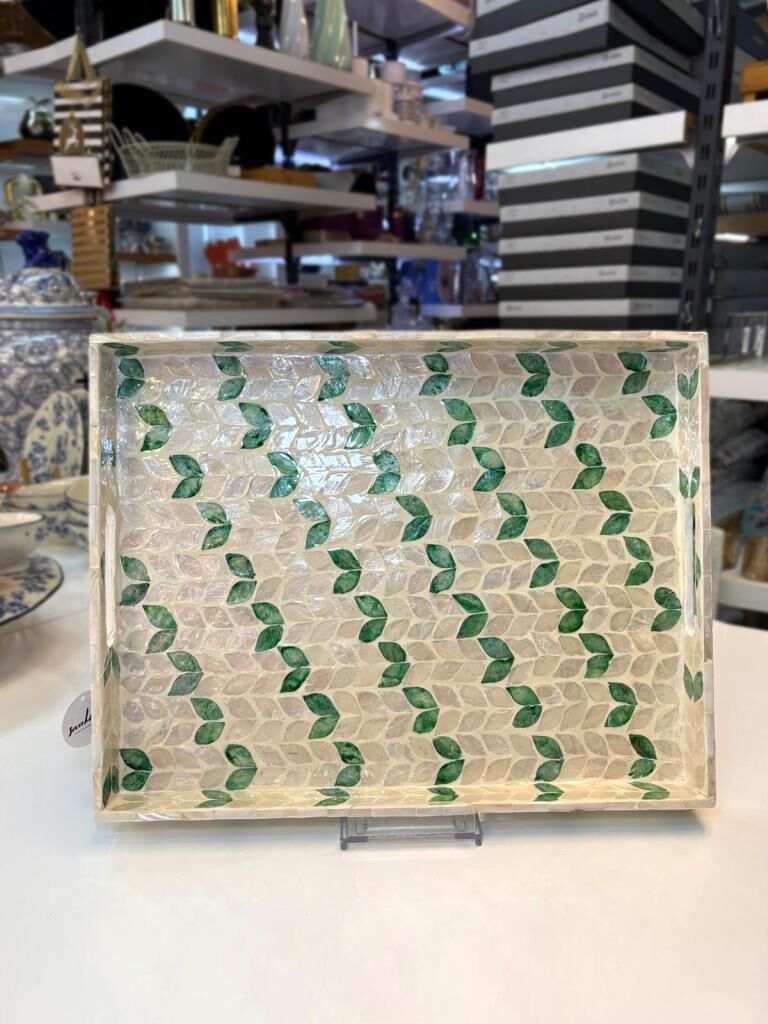 KREM YEŞİL SEDEFLİ DİKDÖRTGEN TEPSİ 43X33CM