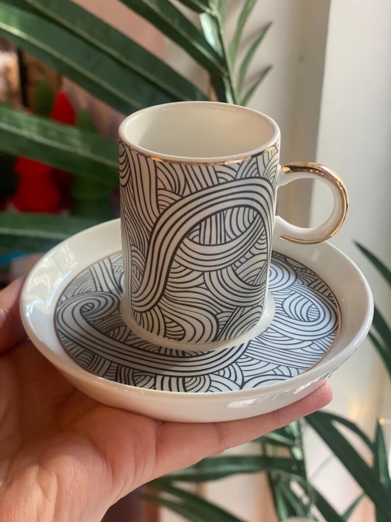 SİYAH GEOMETRİK 6 KİŞİLİK TÜRK KAHVESİ FİNCANI