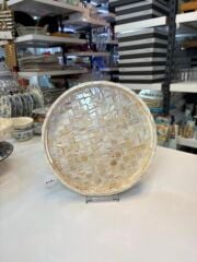 BEJ SEDEFLİ YUVARLAK TEPSİ 32CM
