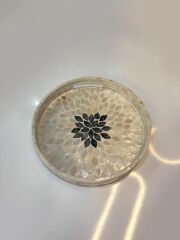 KREM ANTRASİT SEDEFLİ YUVARLAK TEPSİ 30CM