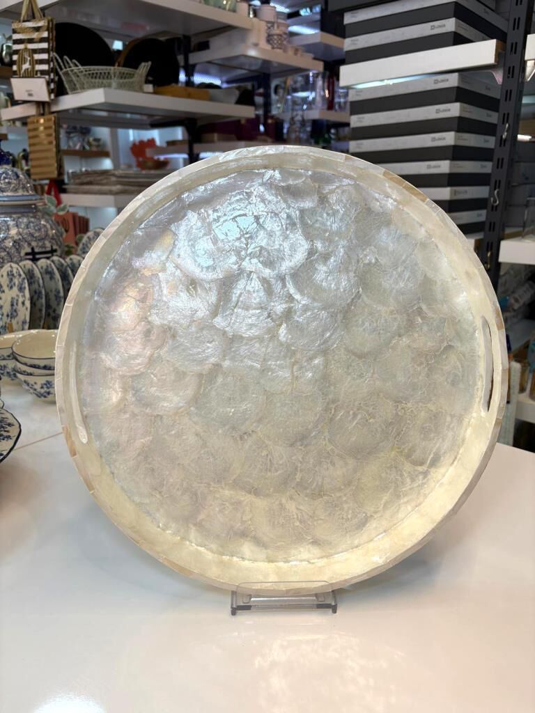 KREM SEDEFLİ YUVARLAK TEPSİ 40CM
