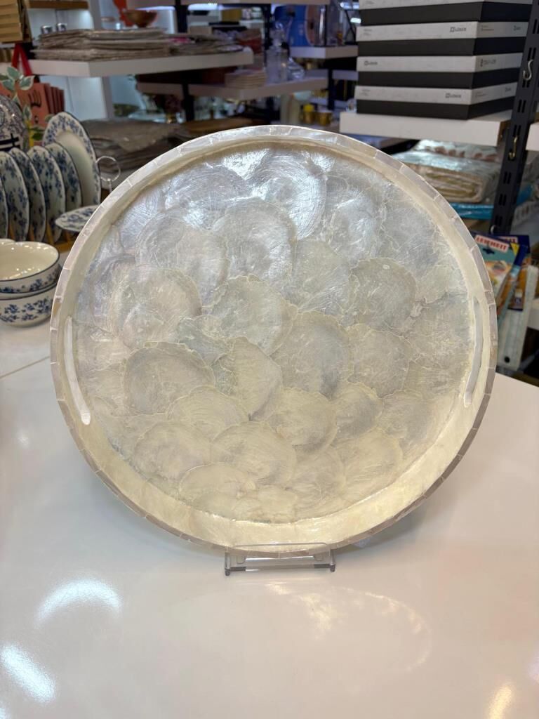 KREM SEDEFLİ YUVARLAK TEPSİ 35CM
