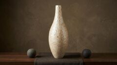 KREM SEDEFLİ VAZO 62CM