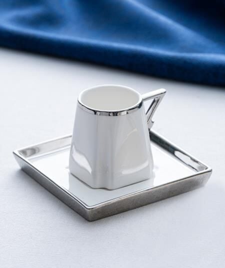 BEYAZ GÜMÜŞ KARE TEK KİŞİLİK TÜRK KAHVESİ FİNCANI