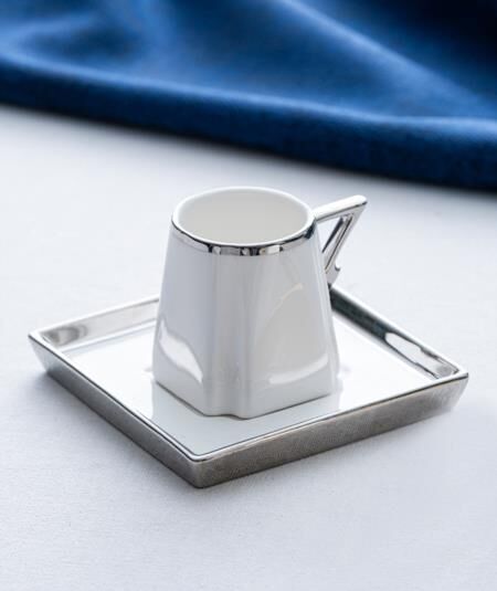 BEYAZ GÜMÜŞ KARE TEK KİŞİLİK TÜRK KAHVESİ FİNCANI