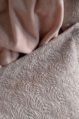 ALBERTA BLUSH ÇİFT KİŞİLİK NEVRESİM BATTANİYE YATAK ÖRTÜSÜ SETİ