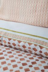 KUTUSUZ TERRA TERRACOTA TENSEL SATEN BASKI ÇİFT KİŞİLİK NEVRESİM/YASTIK KILIFI(2ADET)