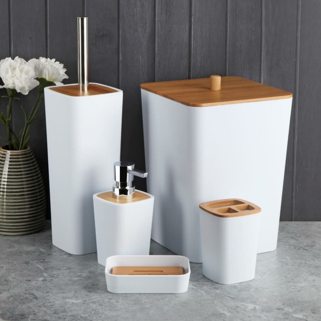 BRAGA BEYAZ AHŞAP 5'Lİ BANYO SETİ
