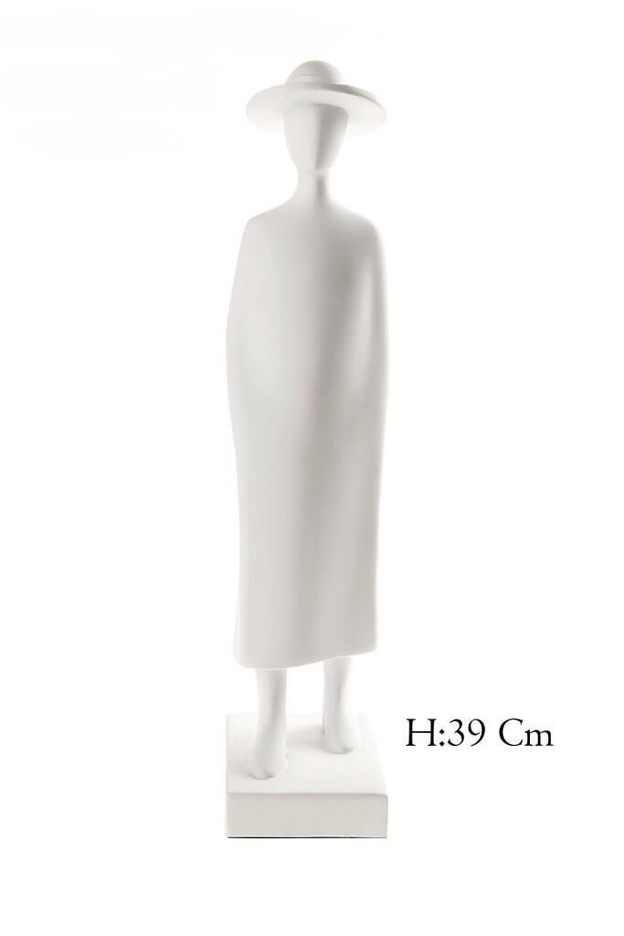 BEYAZ ŞAPKALI ADAM DEKOR