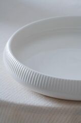 BIANCO LINEA TEKLİ ÇUKUR TABAK 24CM