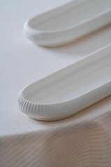 BIANCO LINEA OVAL KAYIK TABAK 7,5X28CM