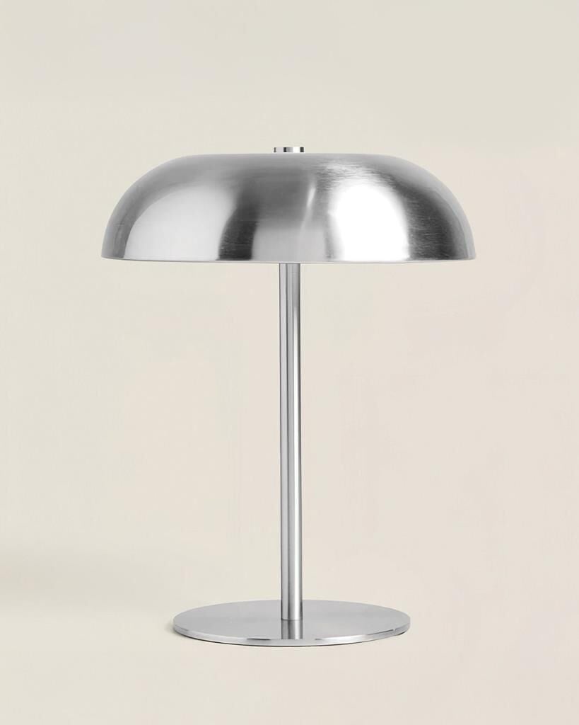 GÜMÜŞ ŞEMSİYE MODEL MASA LAMBASI 15X22CM