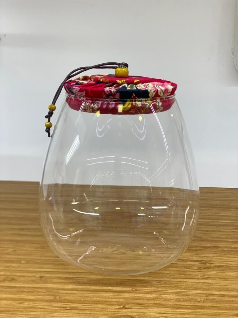 KIRMIZI CAM KAPAKLI KAVANOZ 1350ML