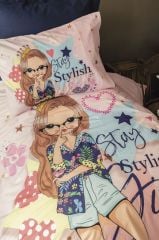 STYLISH GIRL DİJİTAL BASKI RANFORCE TEK KİŞİLİK NEVRESİM TAKIMI