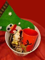 YILBAŞI HEDİYE PAKETİ KUTULU 4 PARÇA