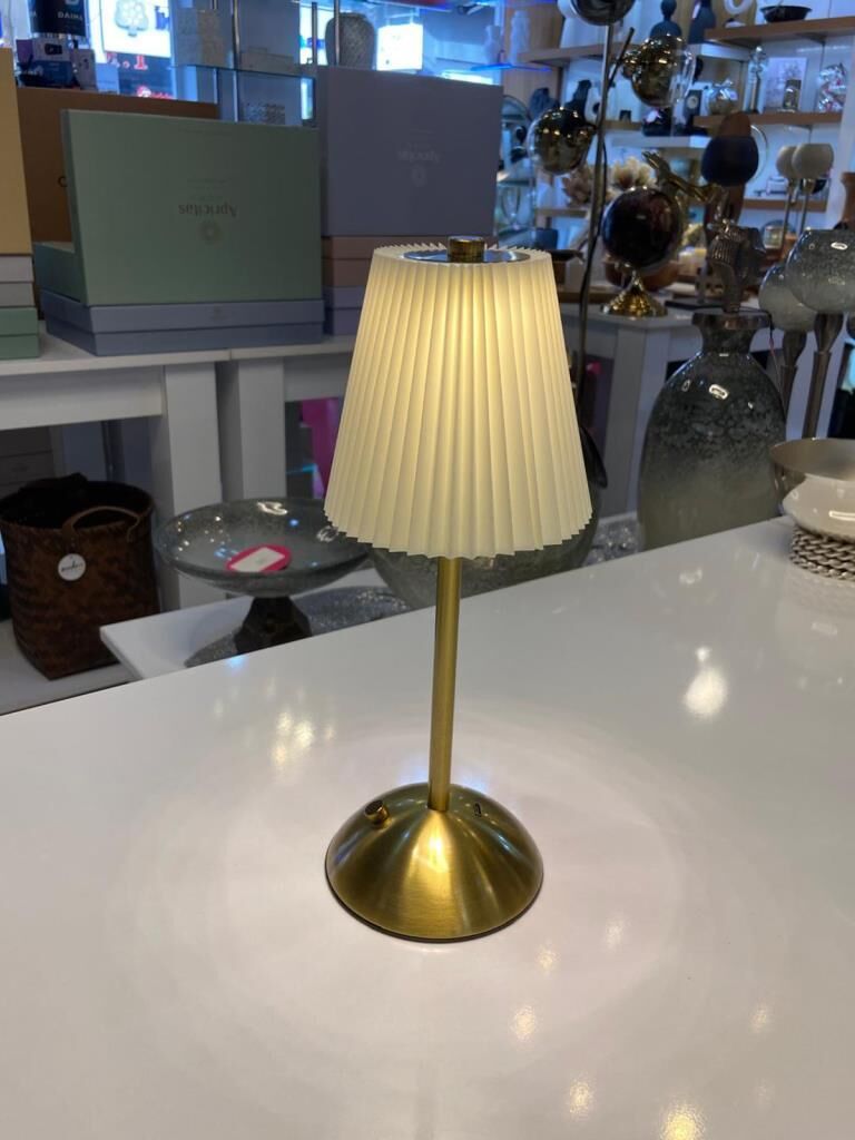 KREM ALTIN MASA LAMBASI 11X29CM