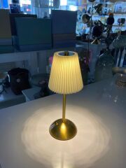 KREM ALTIN MASA LAMBASI 11X29CM