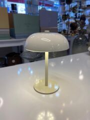 KREM ŞEMSİYE MODEL MASA LAMBASI 15X22CM