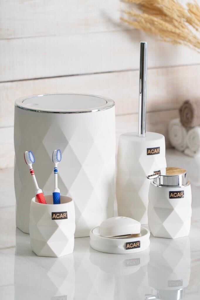 ASTORIA BEYAZ GEOMETRİK 5 PARÇA BANYO SETİ