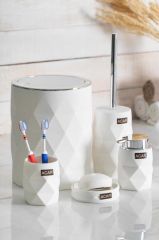 ASTORIA BEYAZ GEOMETRİK 5 PARÇA BANYO SETİ