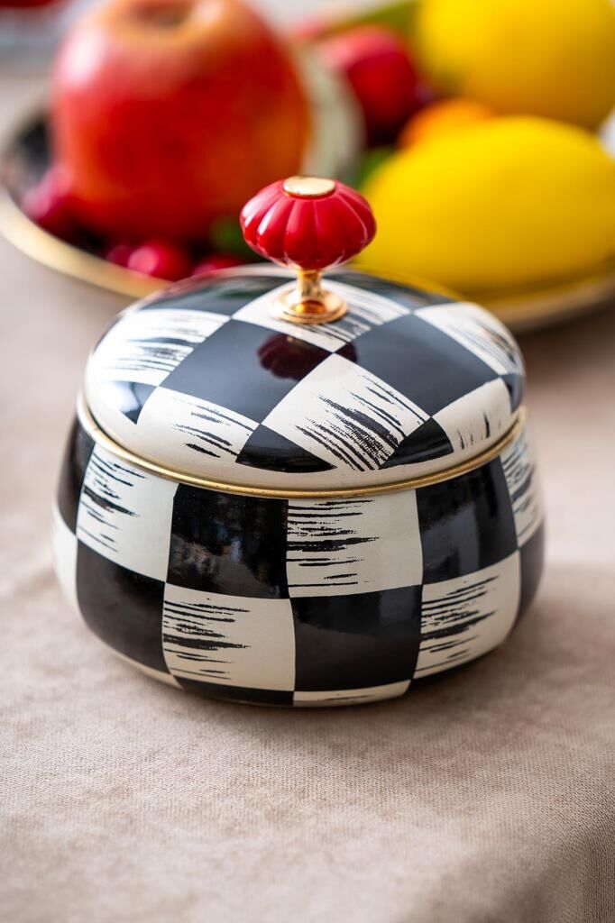 QUALITA KING DAMA EMAYE ŞEKERLİK 12CM