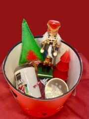 YILBAŞI HEDİYE PAKETİ KUTULU 6 PARÇA